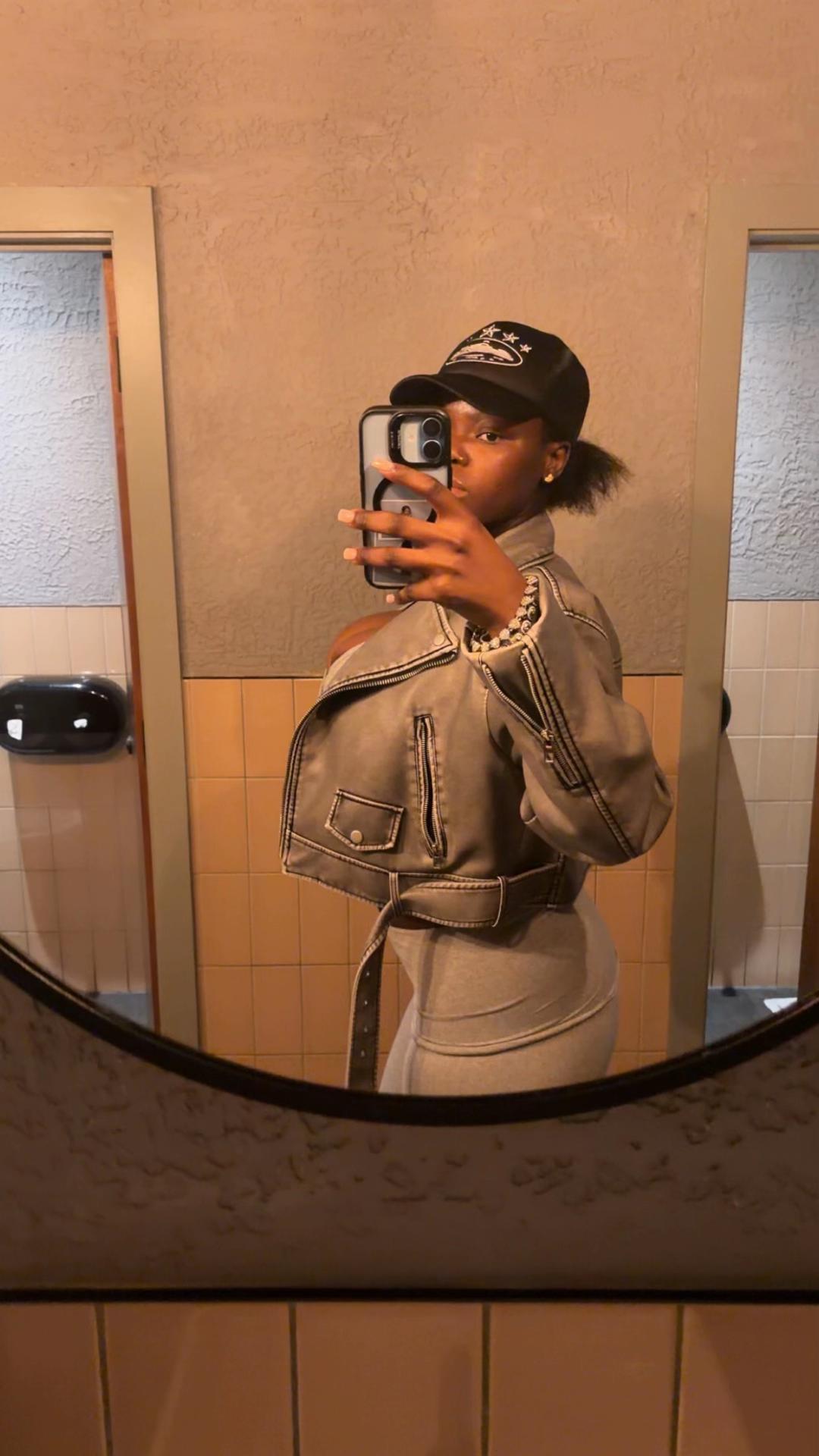 @Ibukun