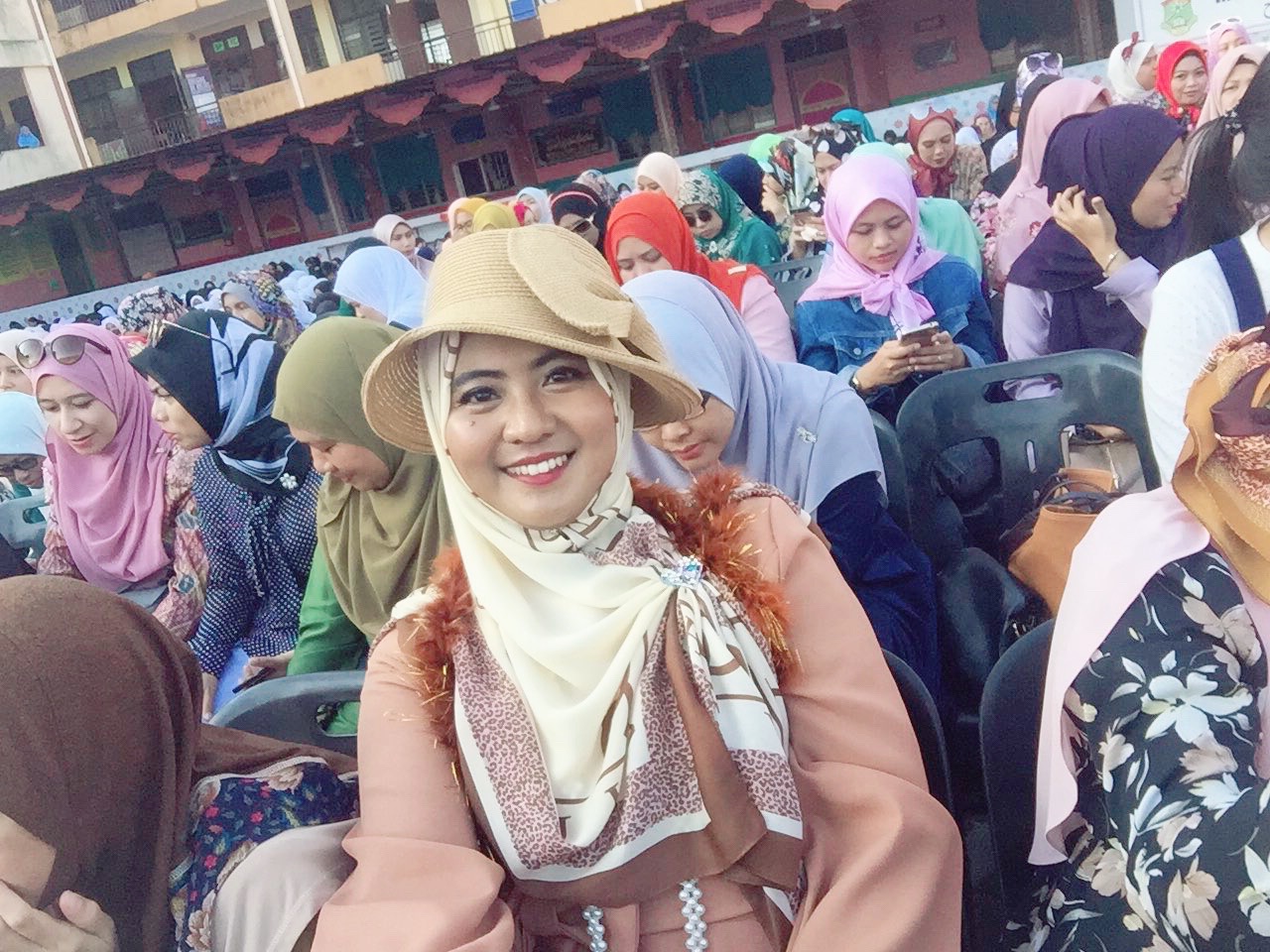 @Aisha Az-Zahra