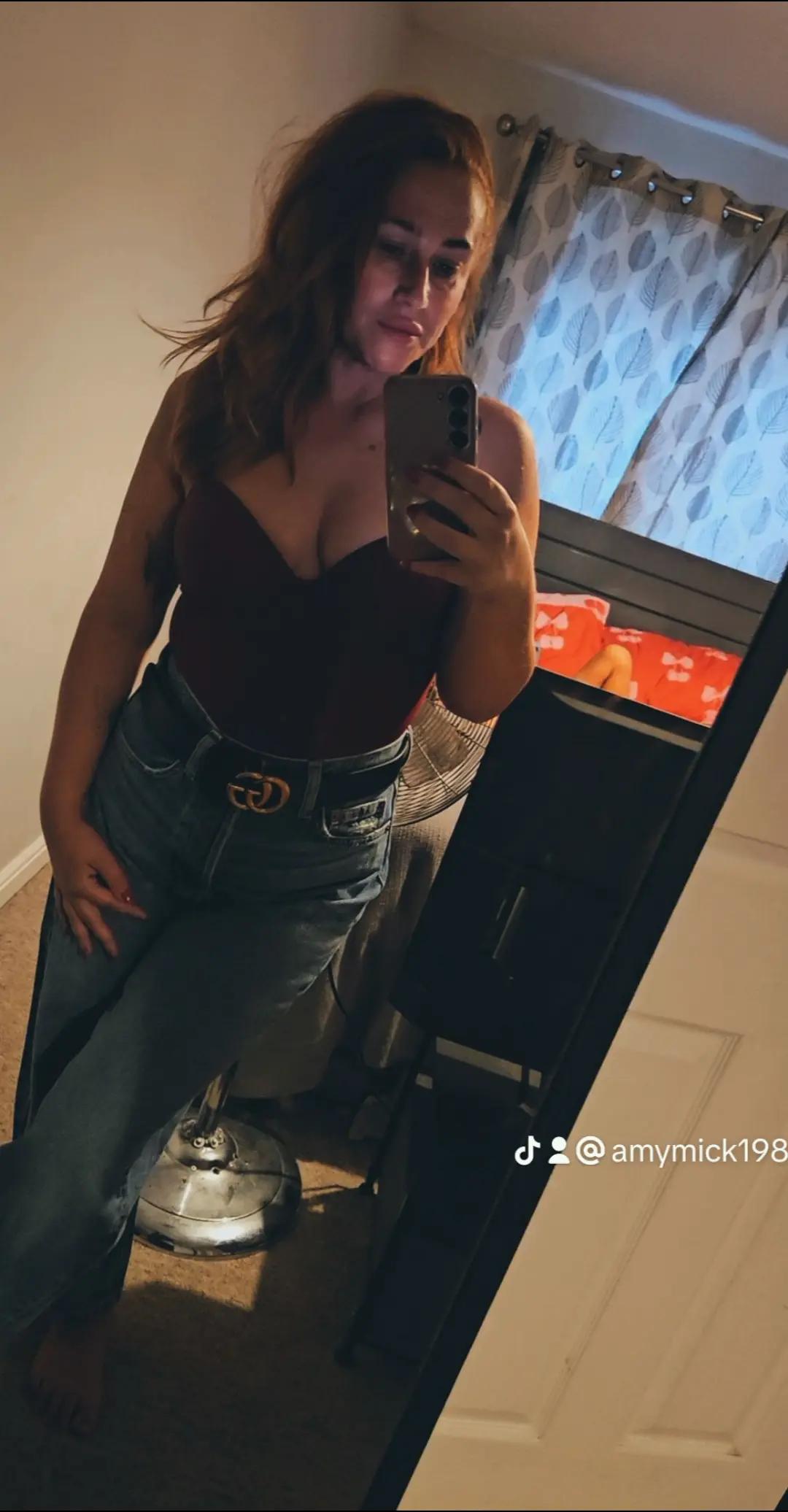 @AmyMick1985