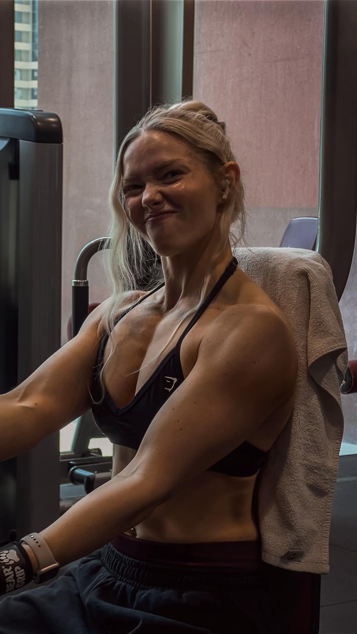 @shrimplyfit