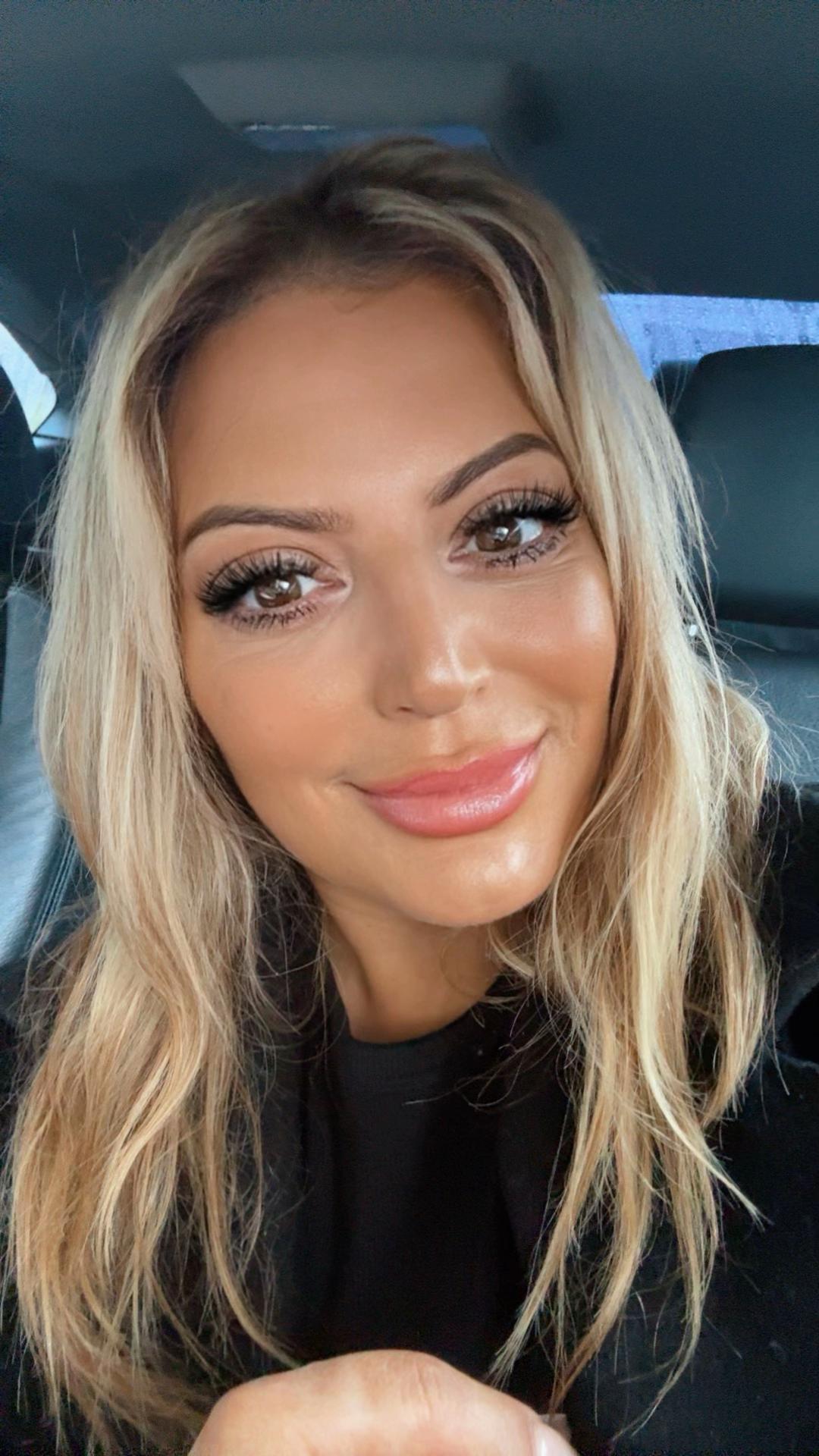 @Lara