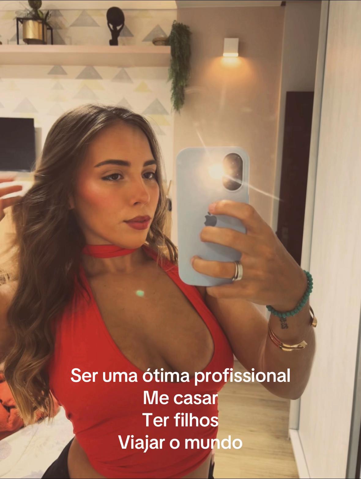 @jaronesnicole