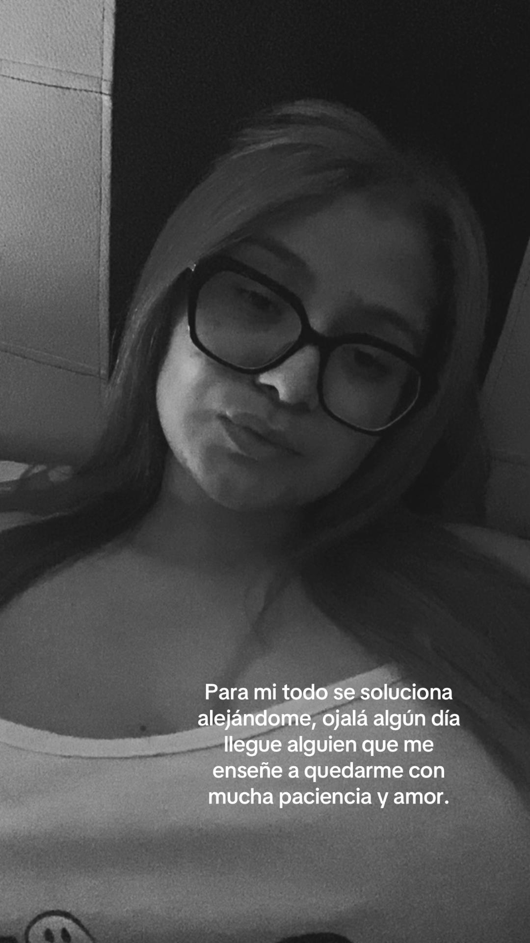 @โก