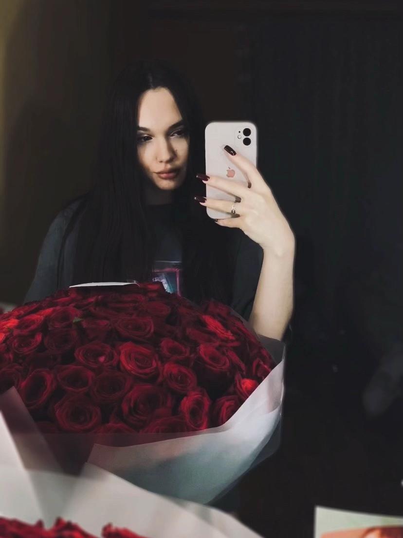 @Yuzhakovaa