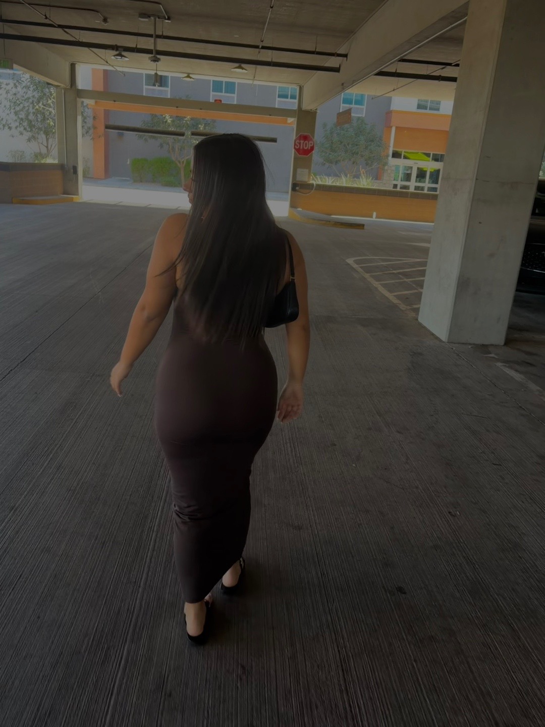 @yamila