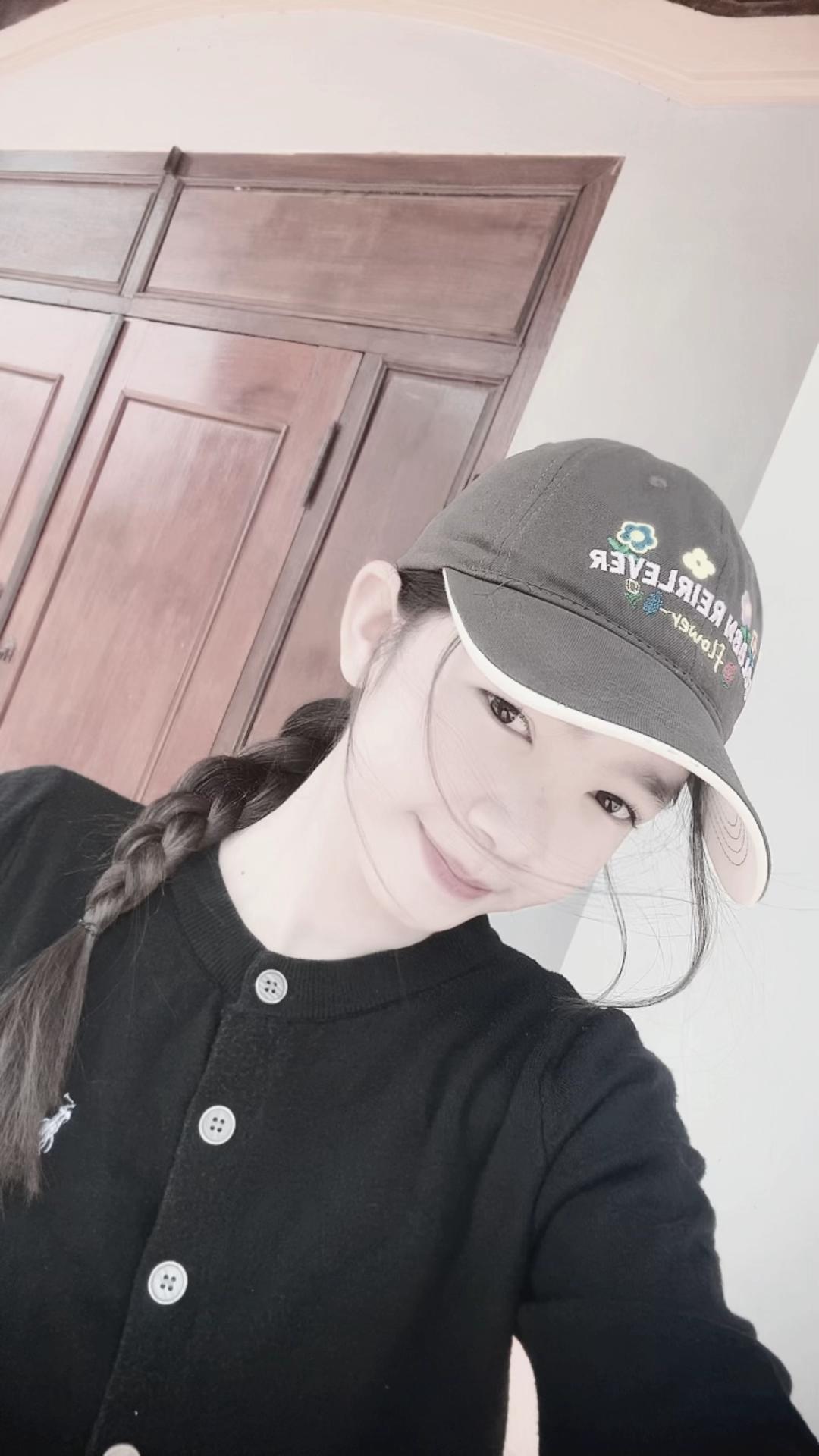 @🐰