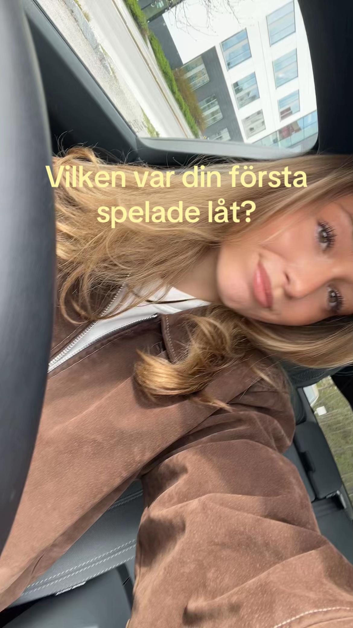 @Julia🤍