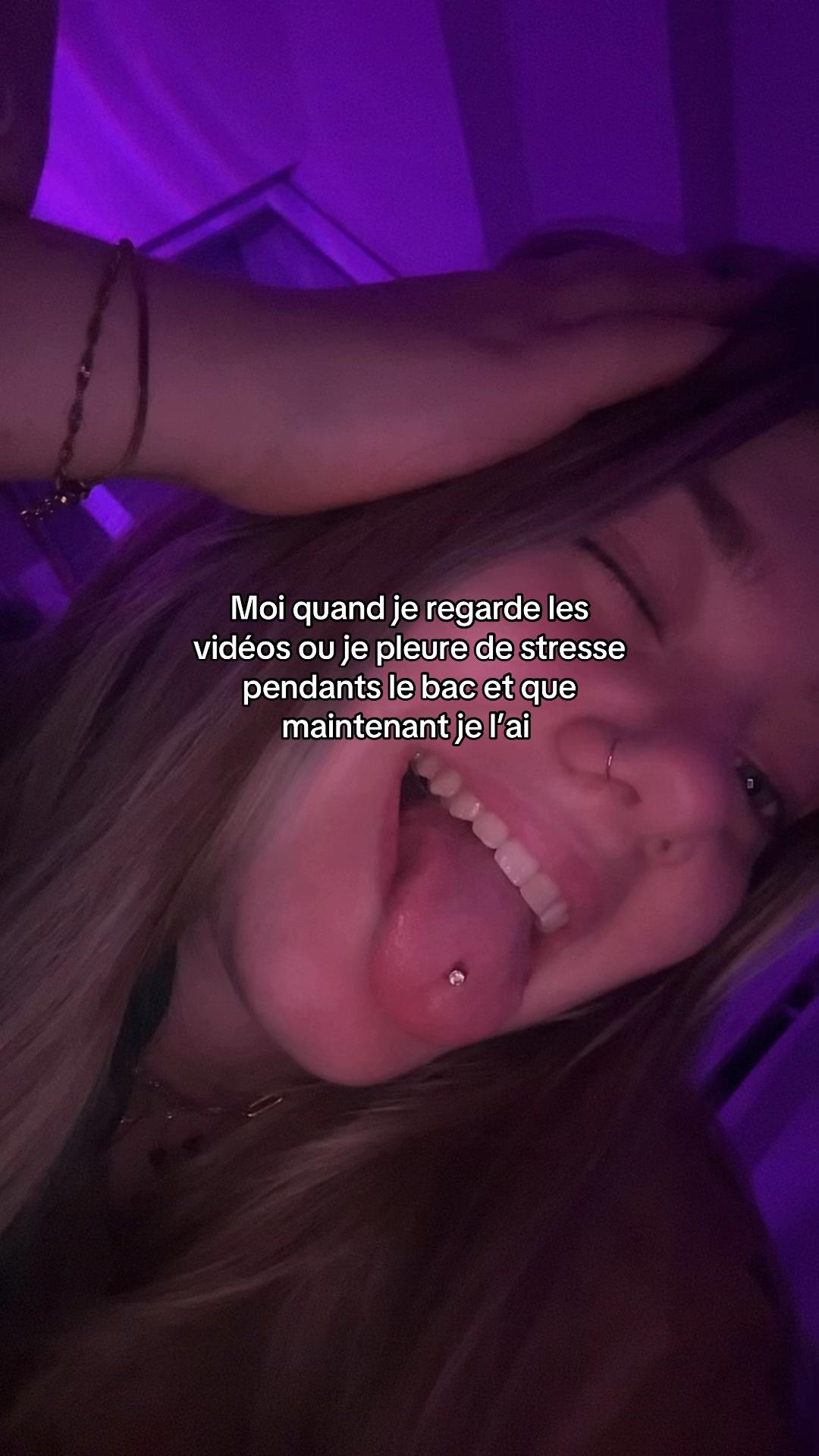 @𝓒𝓱&ordf;