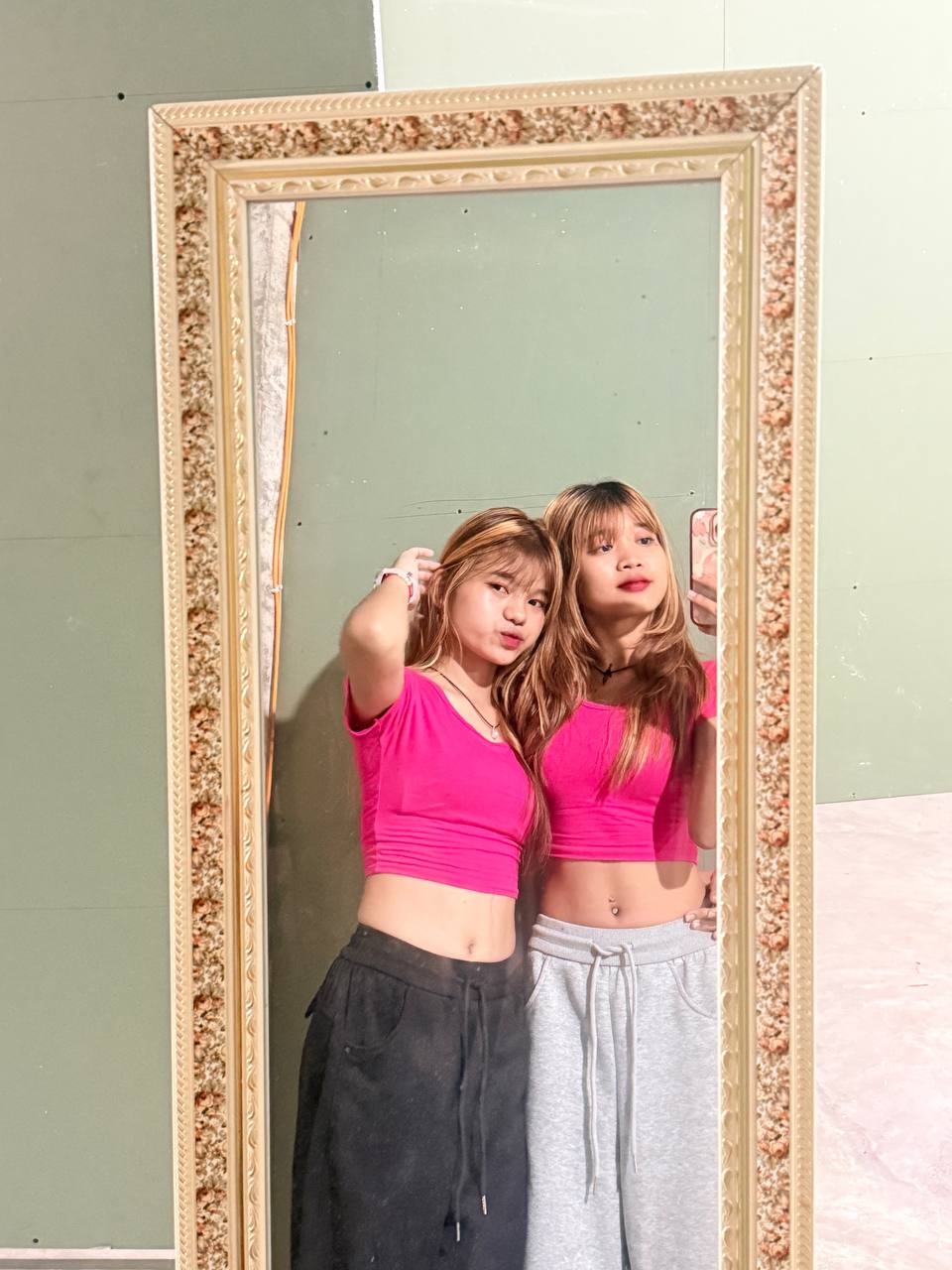 @Nadi ᥫ᭡