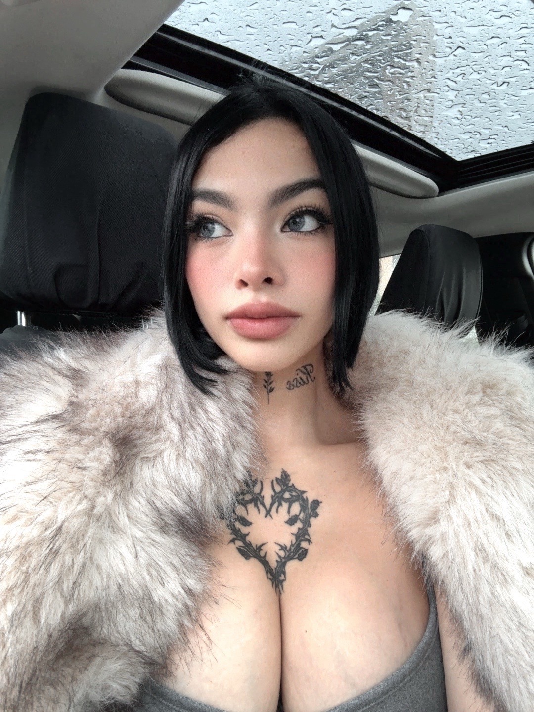 @Luna🧛🏻♀️🖤✨