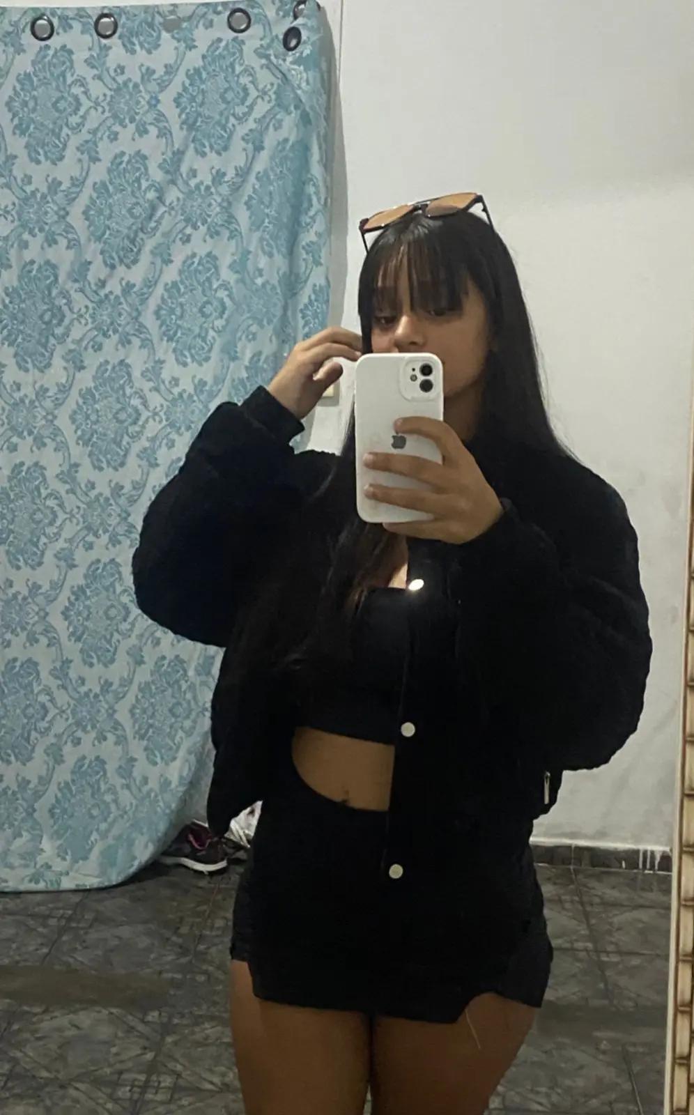 @𝑙𝑜𝑟𝑒𝑛𝑎