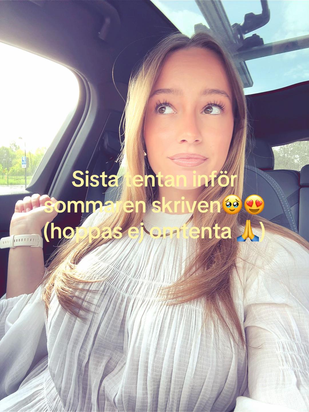 @Julia💛