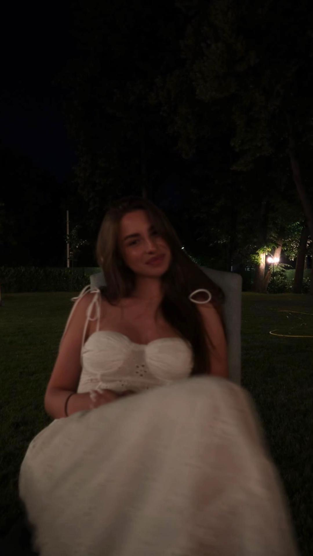 @…