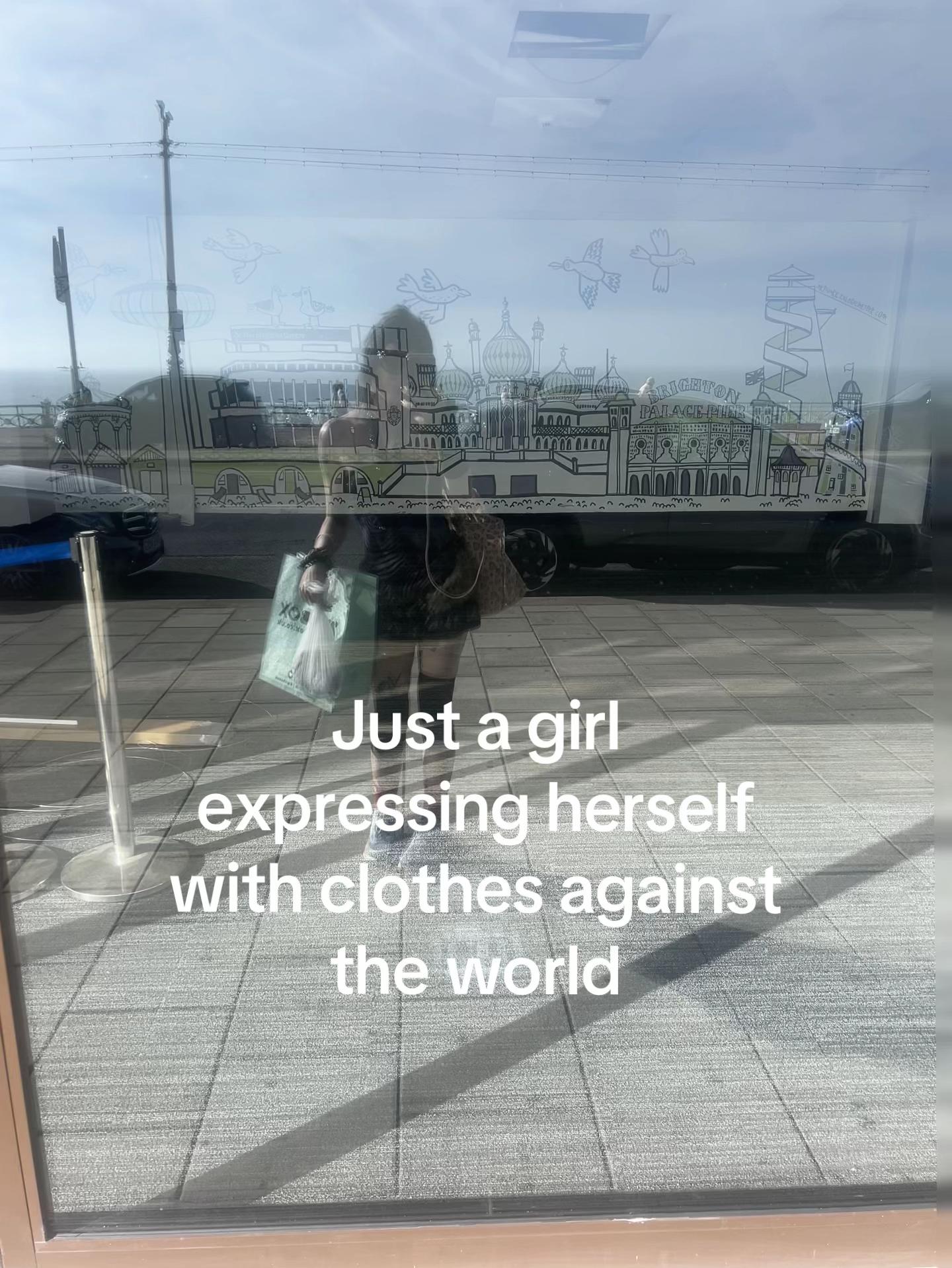 @Aphen🧟♀️