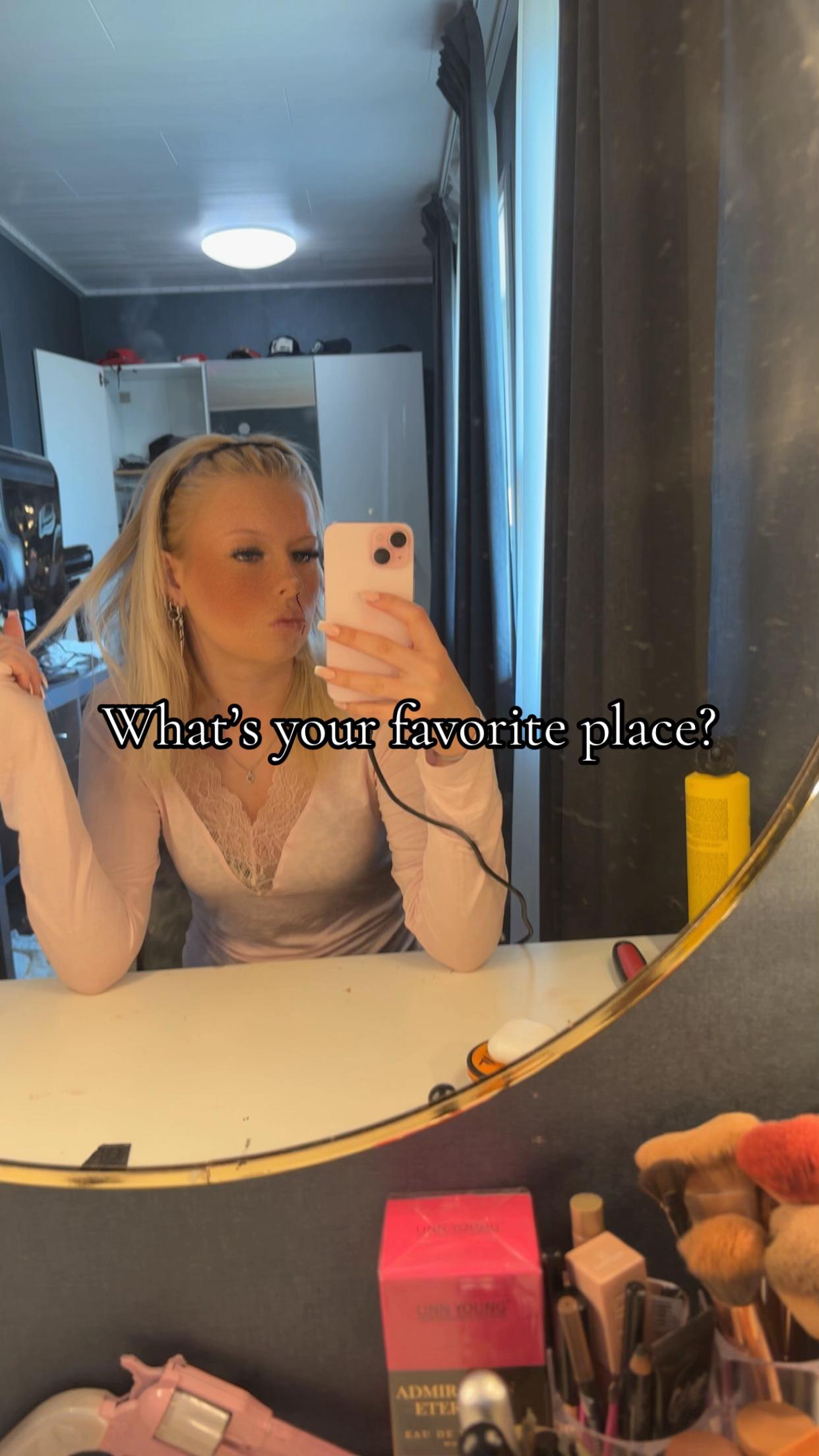 @Ellapella