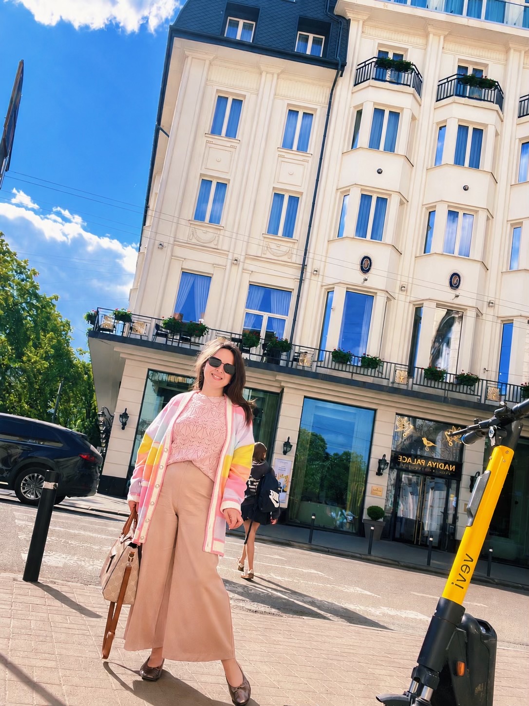 @Вікторія