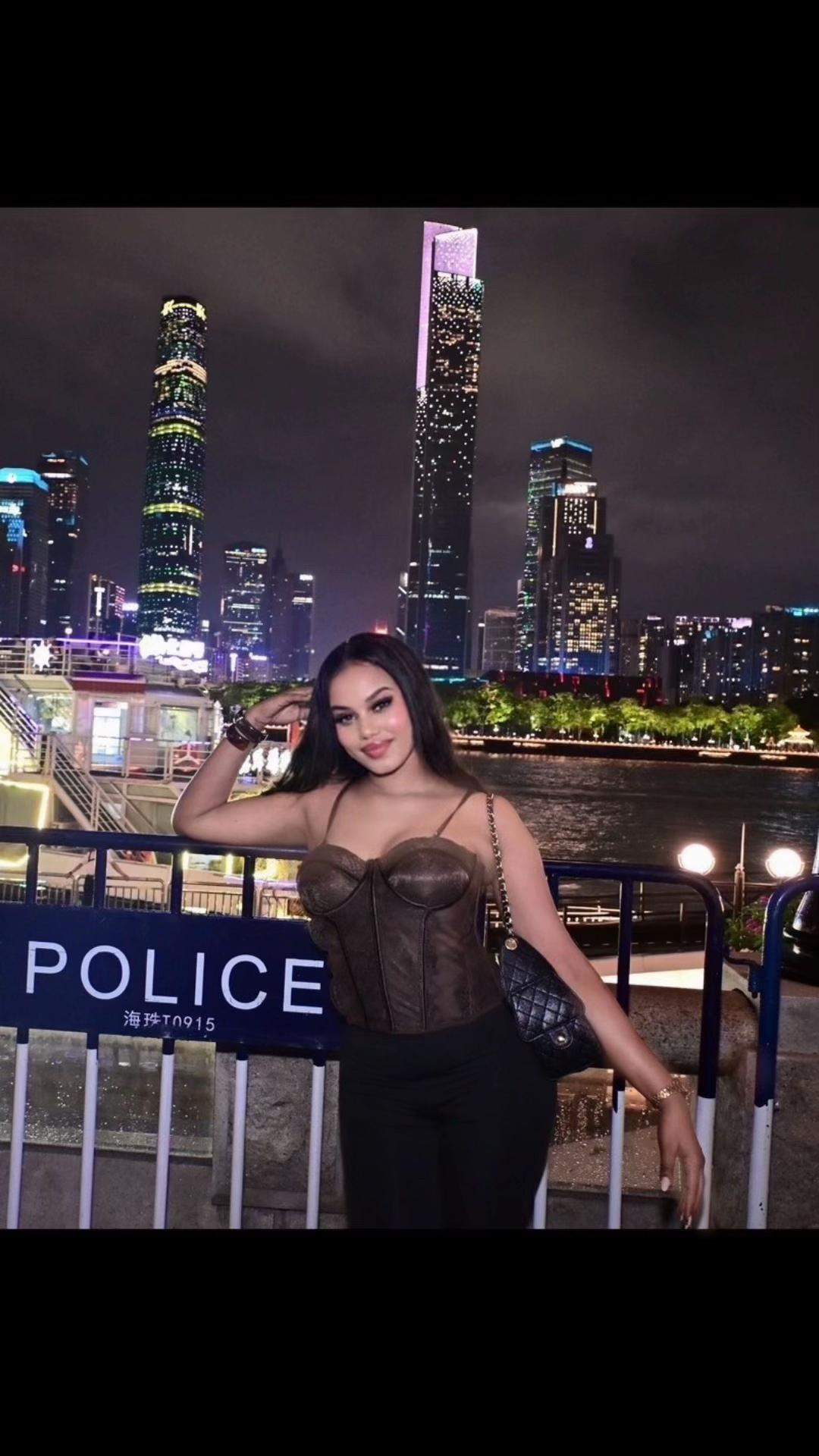 @Eva