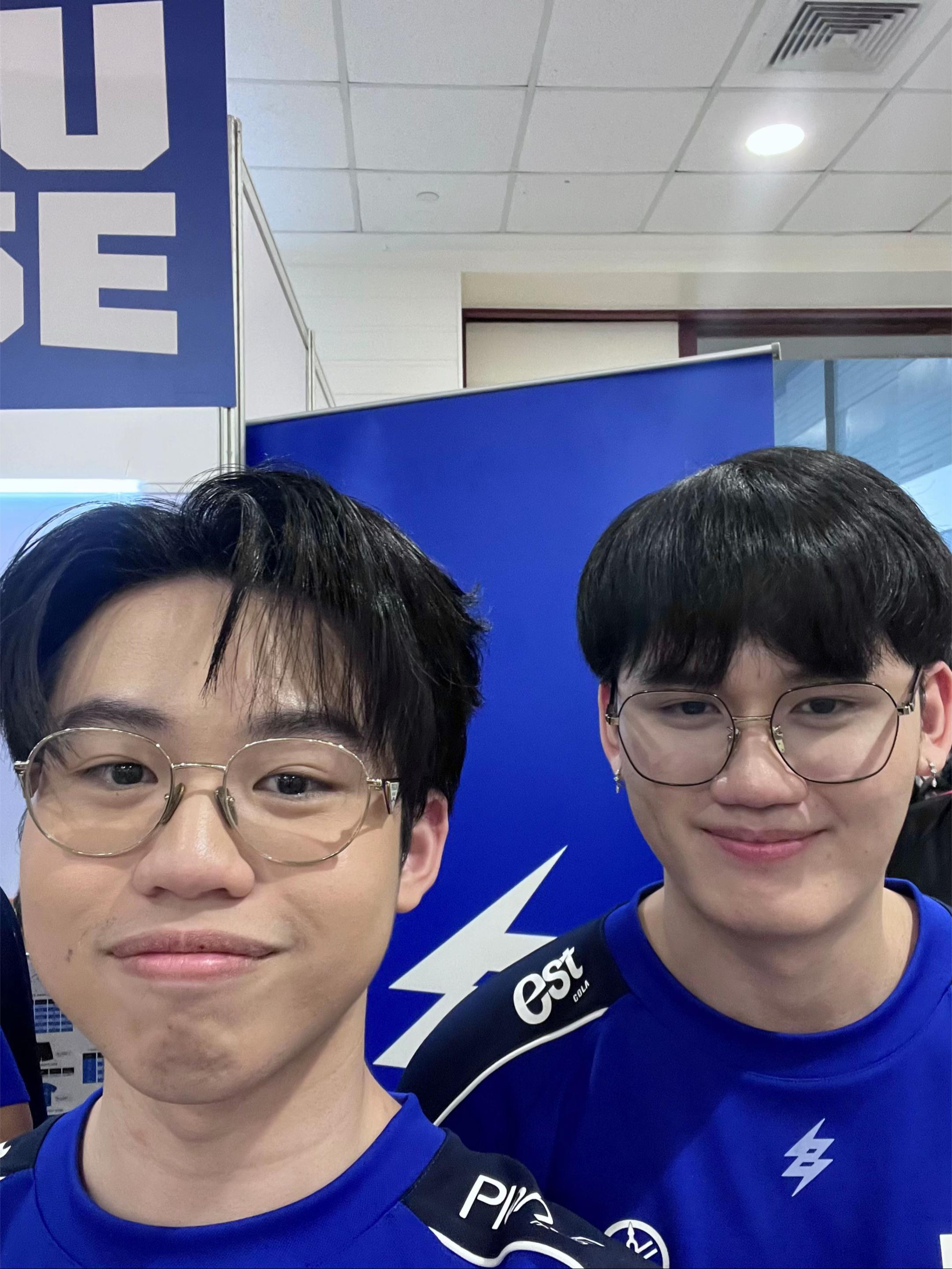 @LUCKY(แฟนคลับทีมแชมป์)