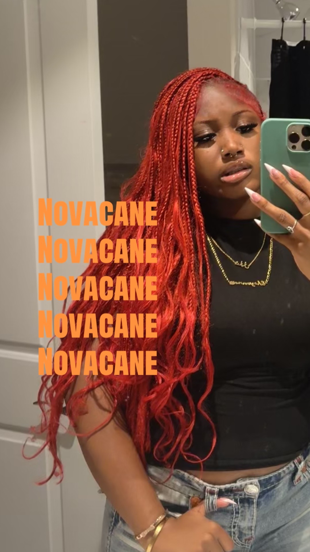 @🧖🏾&zwj;♀️
