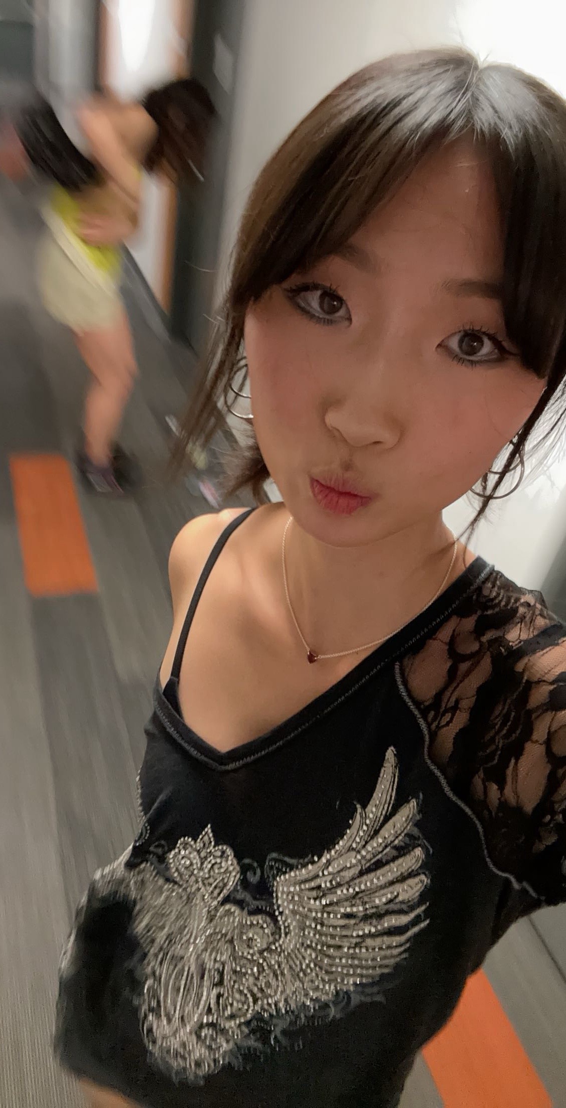 @?