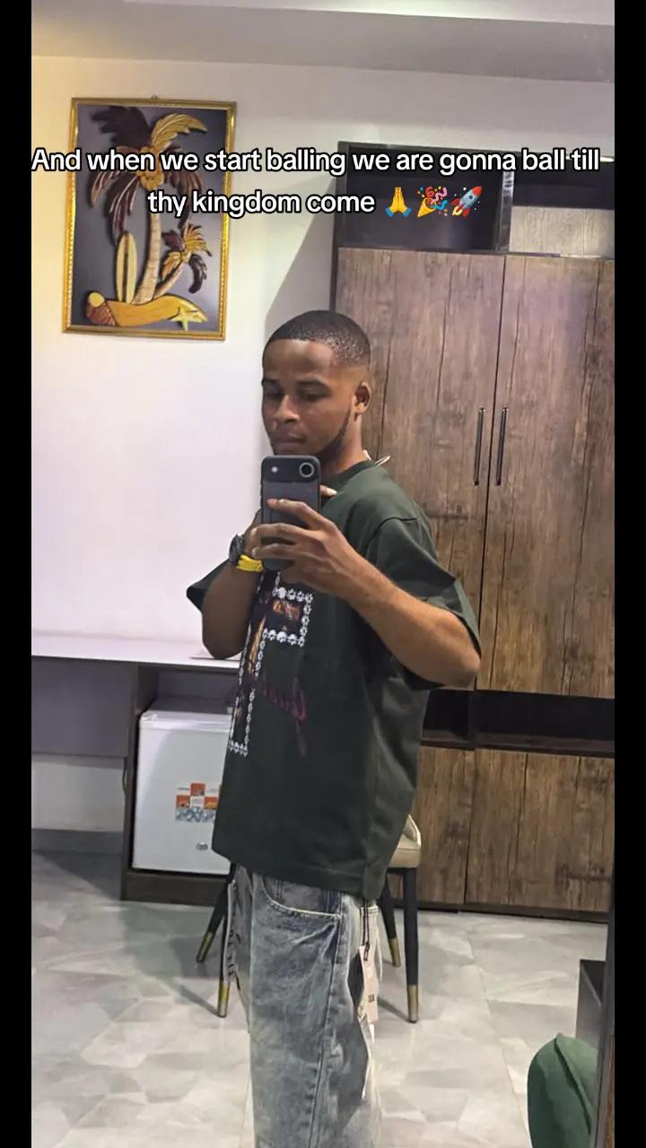 @R i C H i E🥰🤑