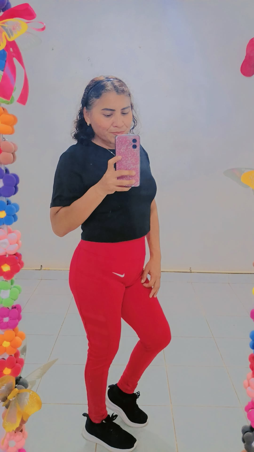 @Ana Tun
