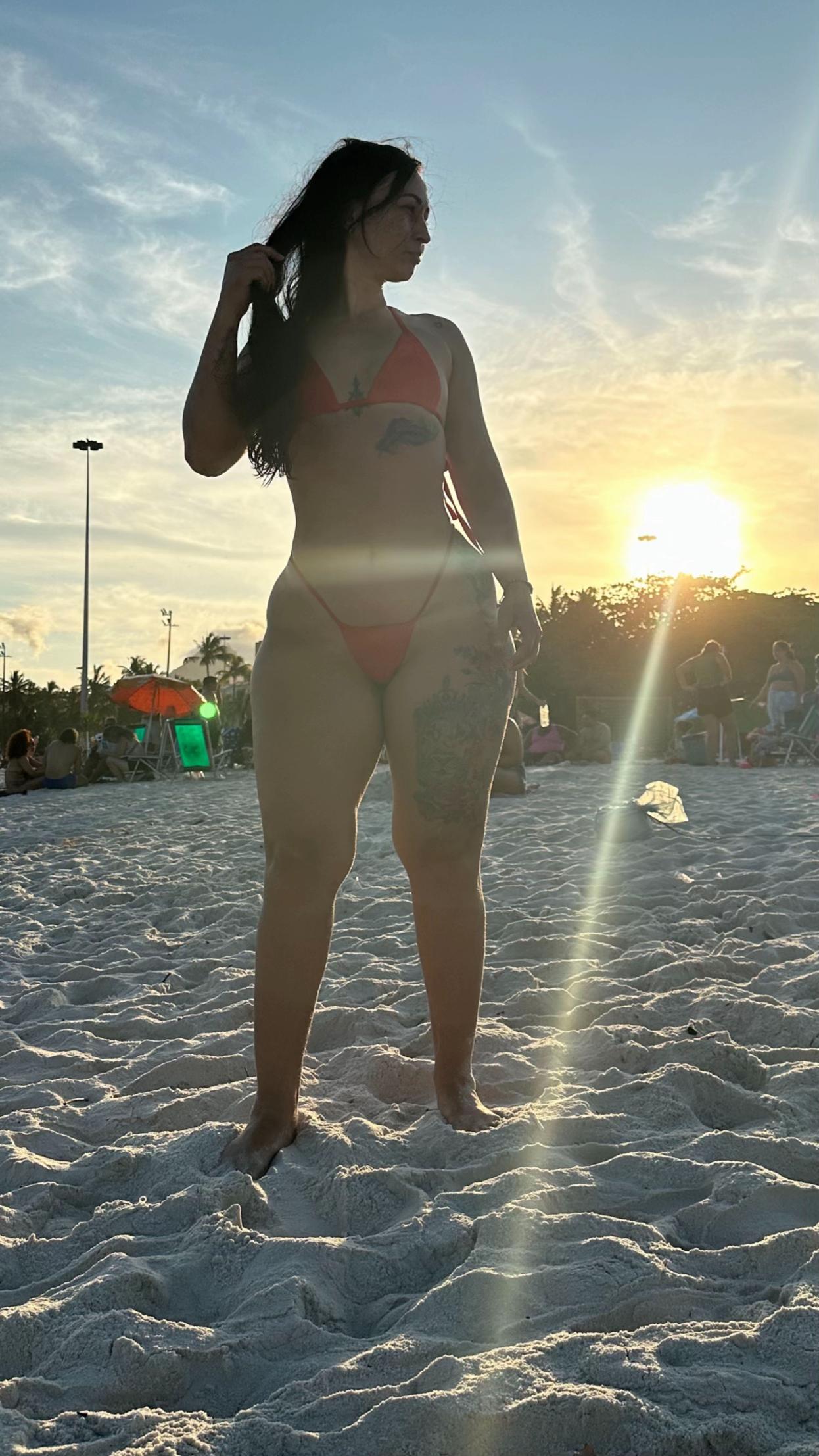 @cazuniangelica
