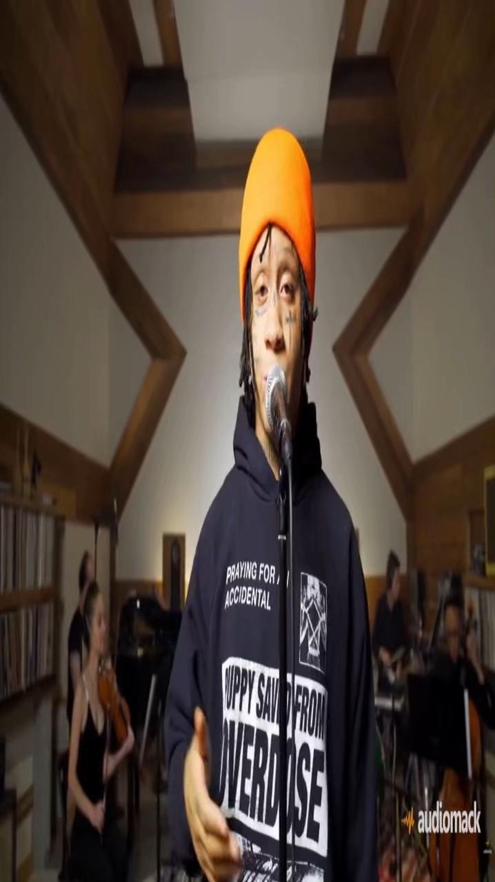 @ؘ