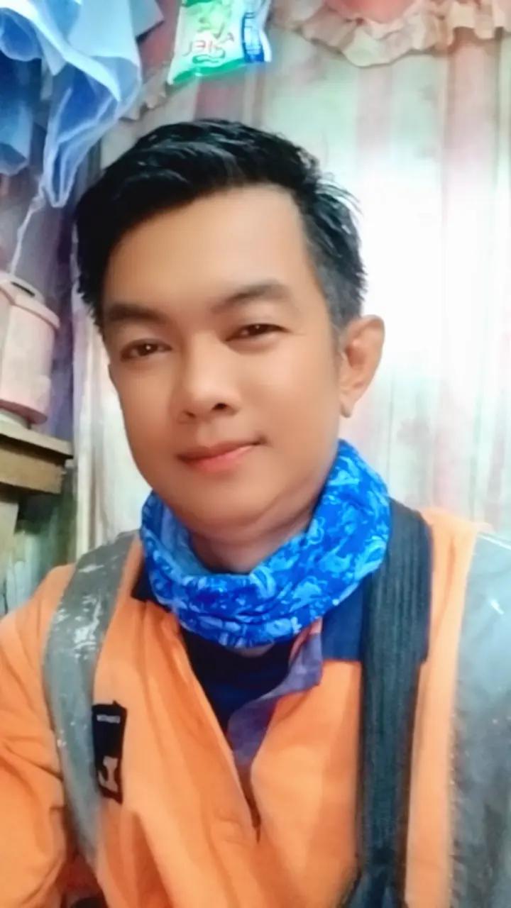 @Black&Red