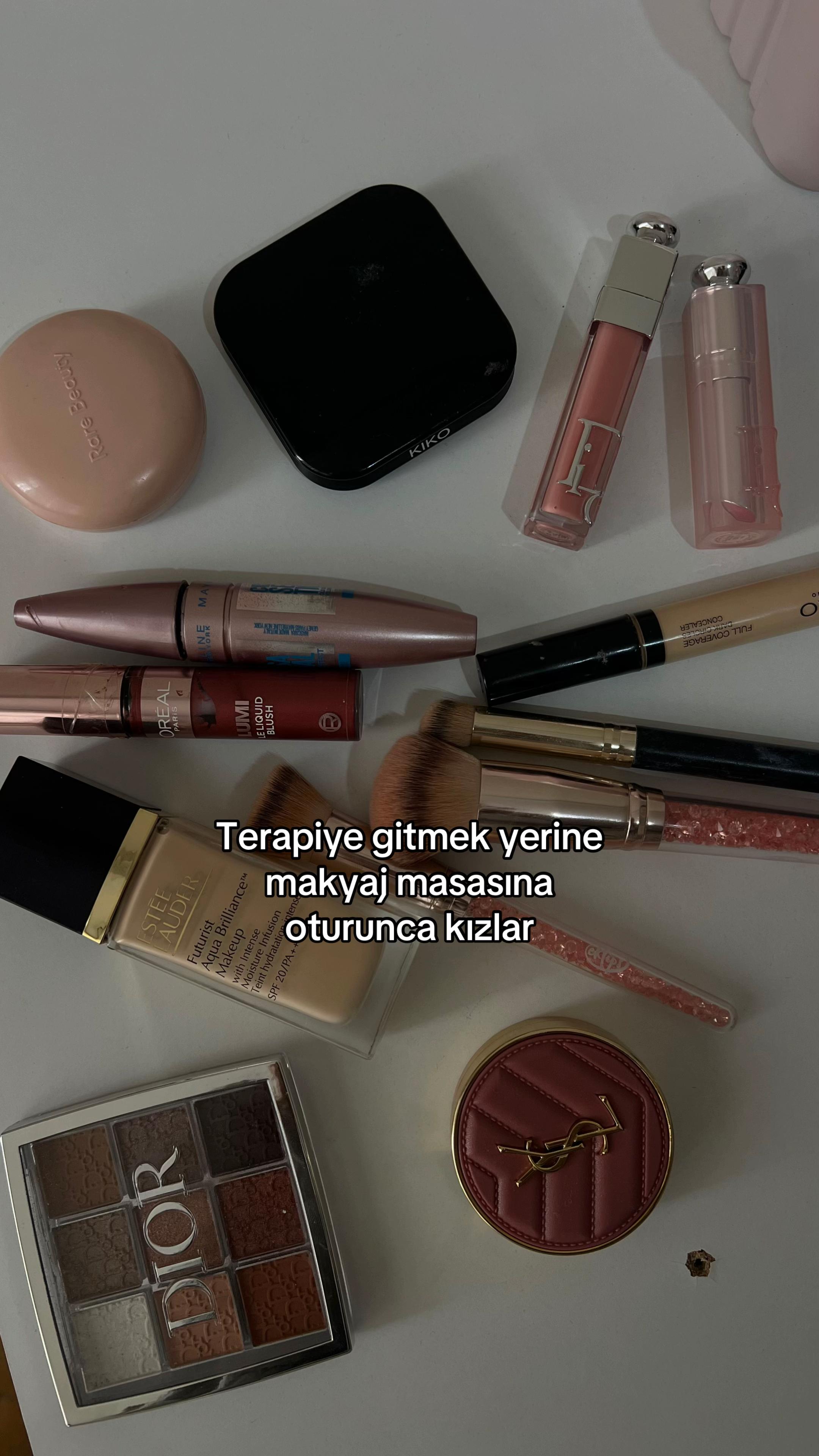 @İA★