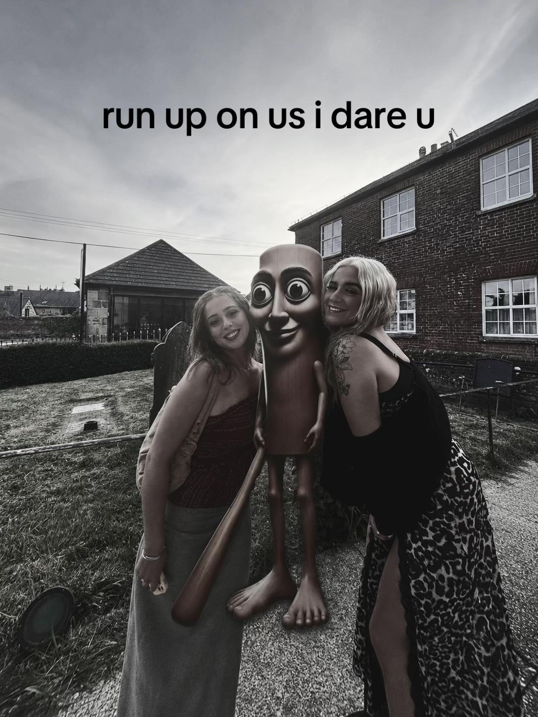 @ellie