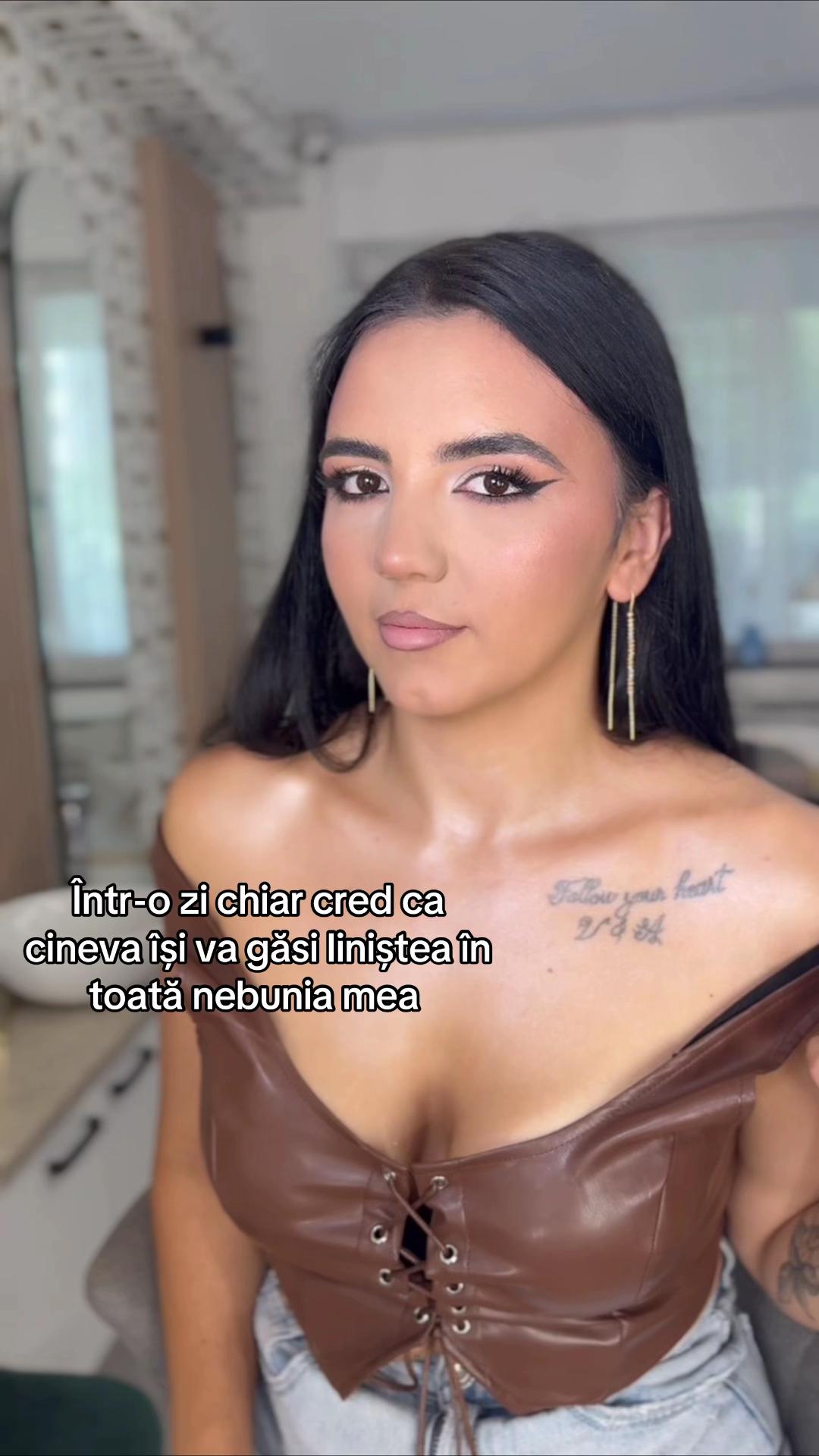 @Roxanaaa
