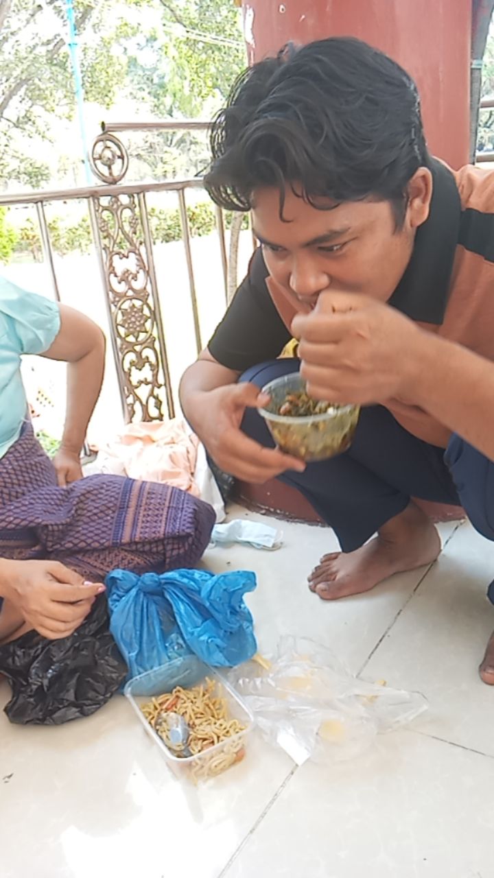 @htethtet