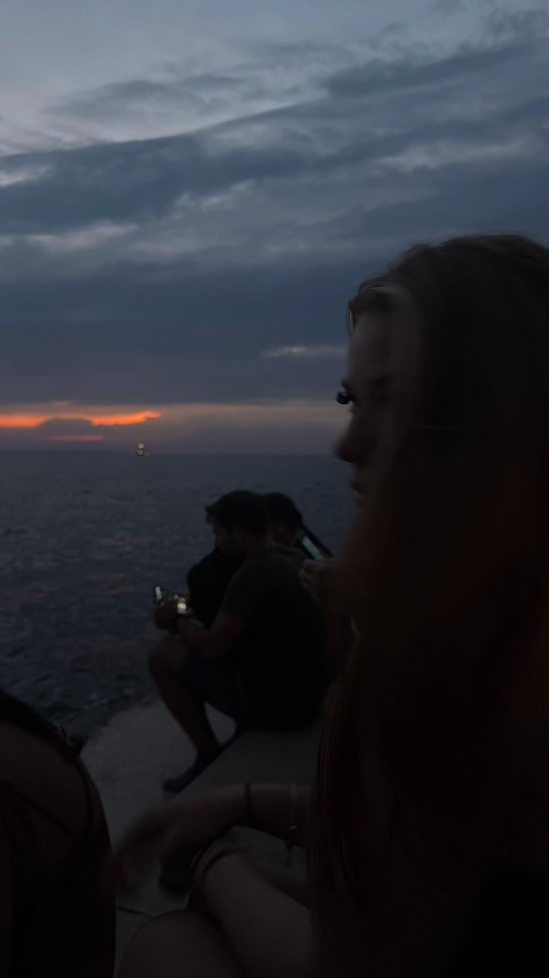 @sabina🕴️