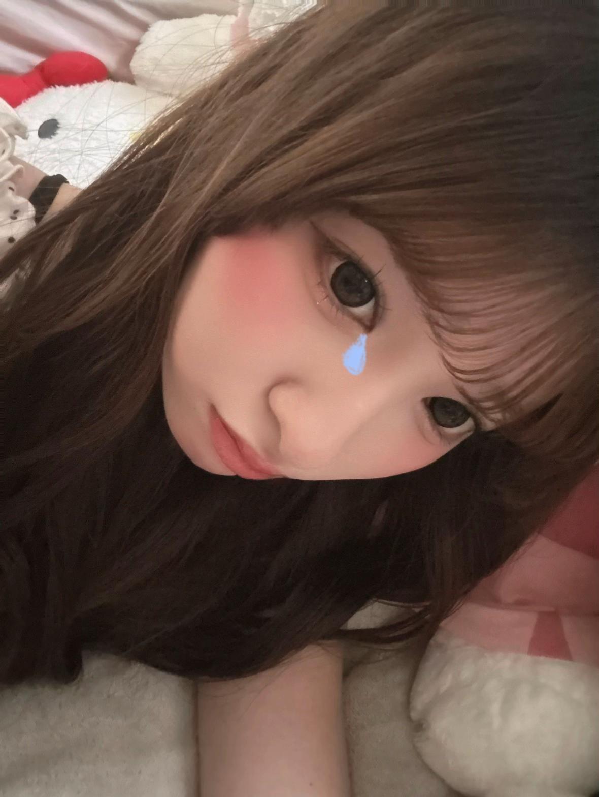 @板倉ももか