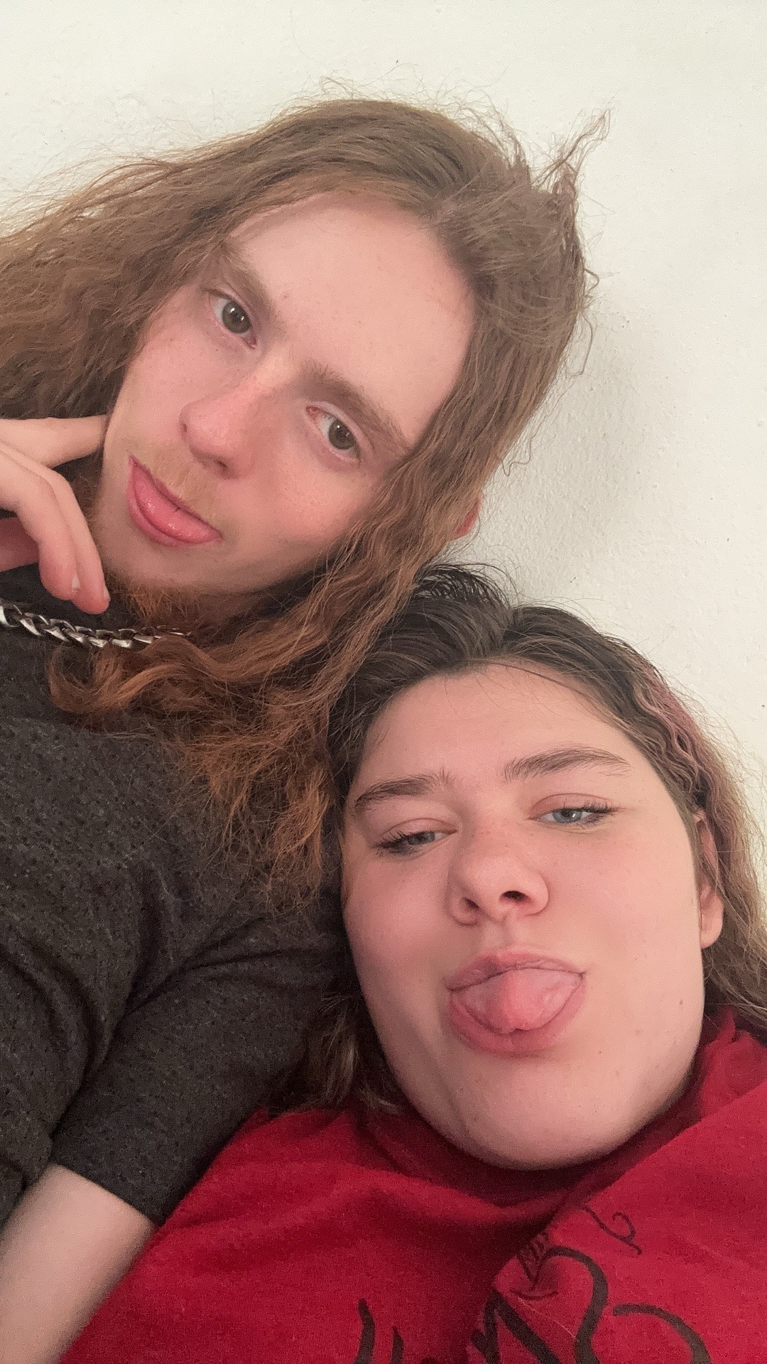 @Chloe_17