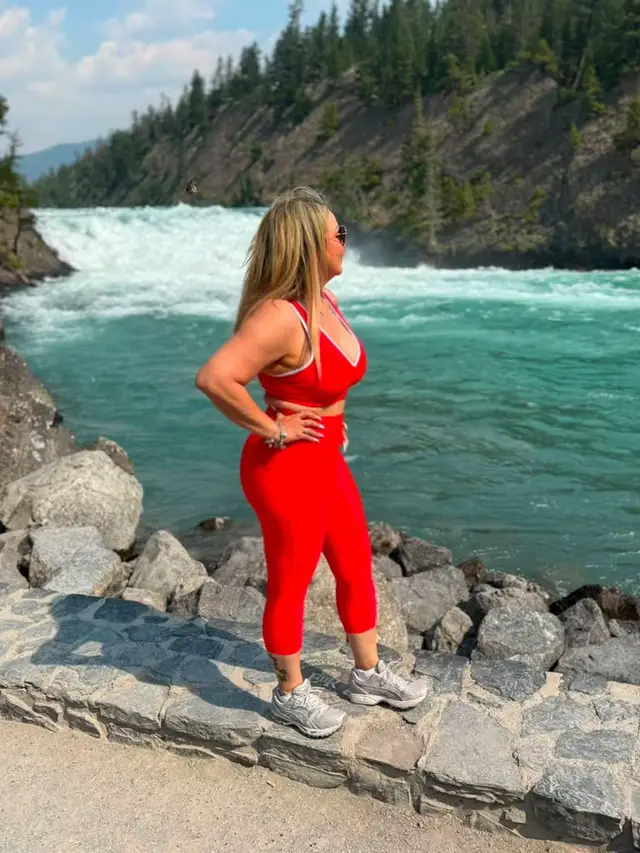 @🦁🔥👑𝓠𝓾𝓮𝓮𝓷👑🔥🦁