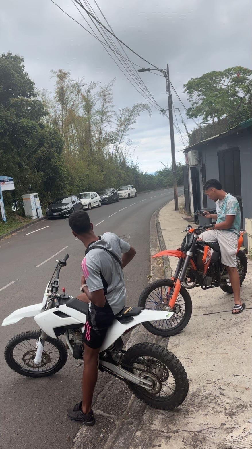 @Dapr974