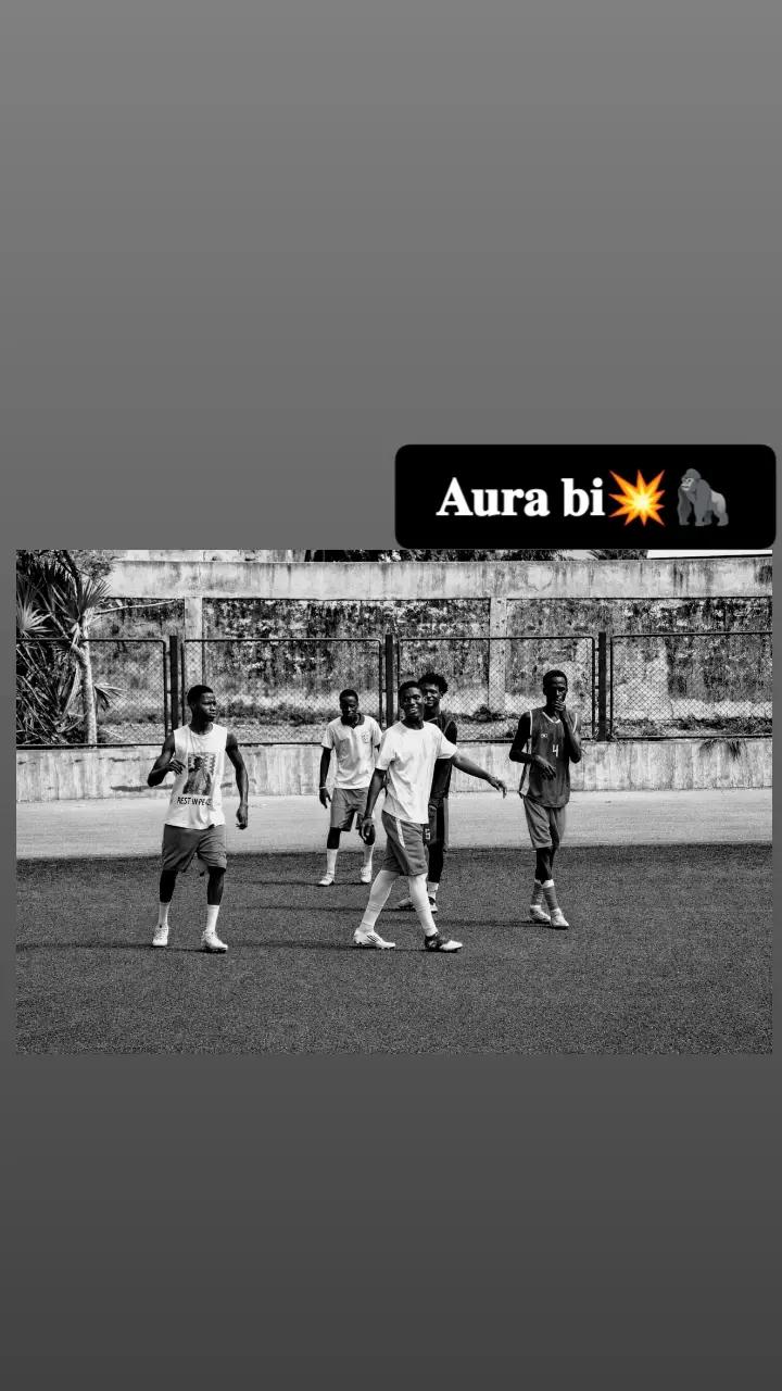 @GOLDEN BOY🇸🇳