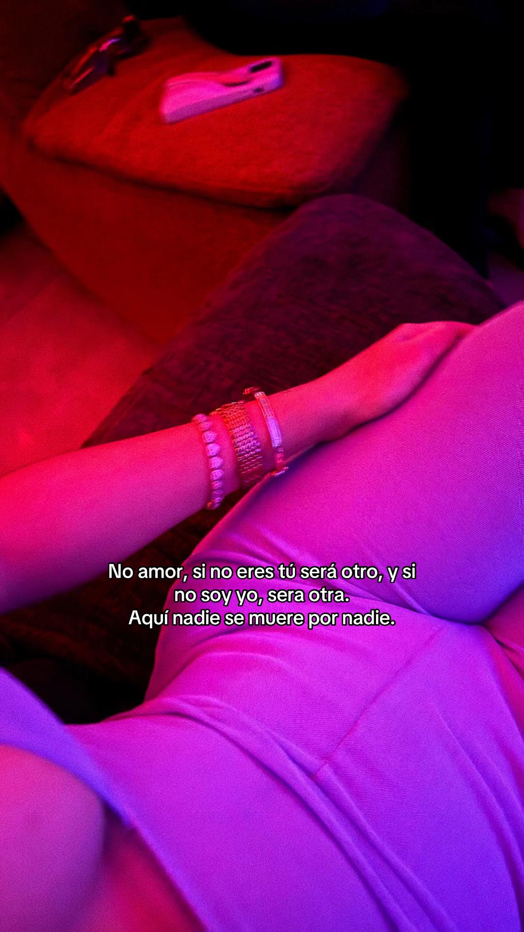 @Lala