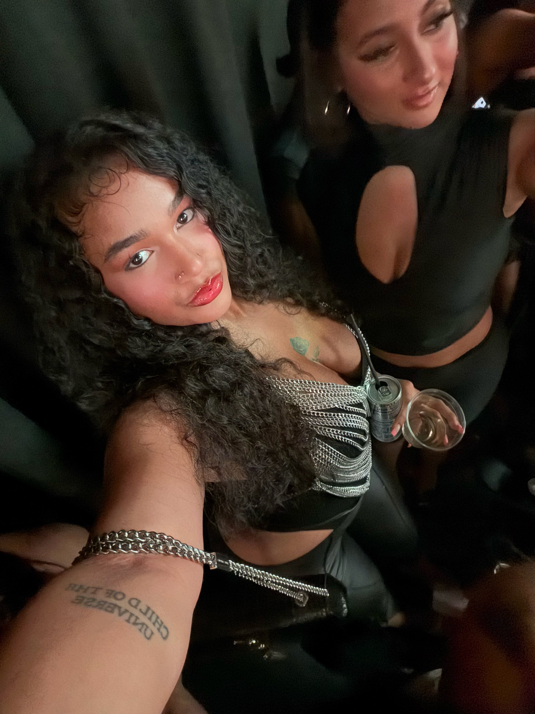 @lifeasnique