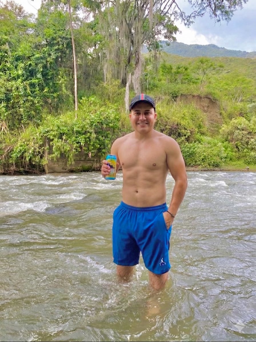 @John ♛ Sanmartín®