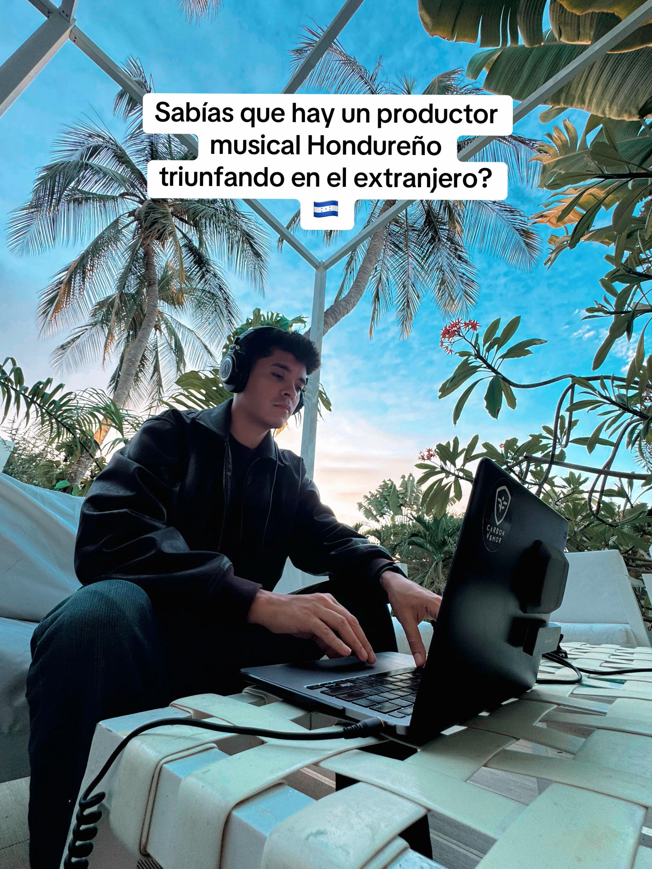 @ULLOɅ