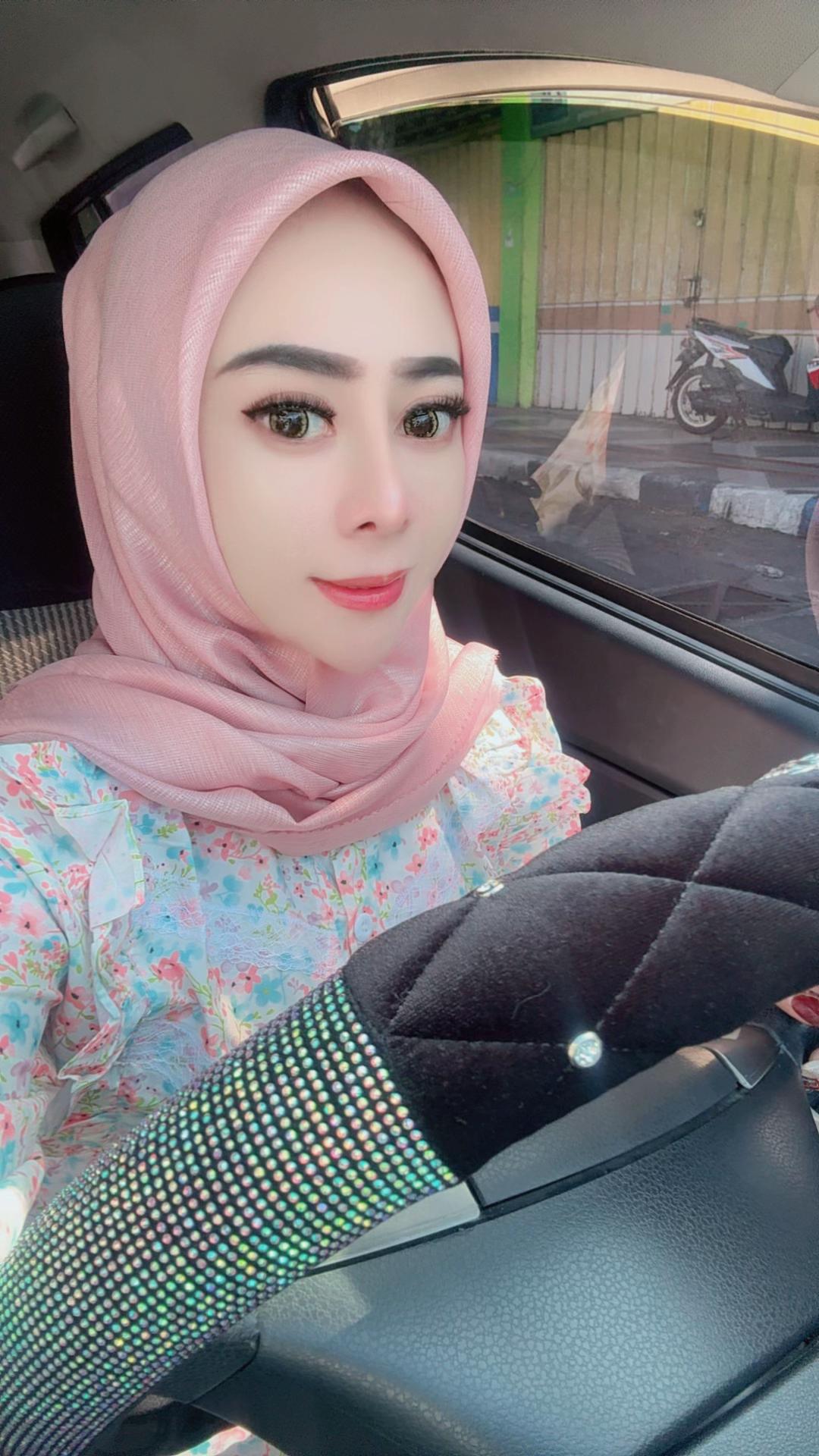 @Its Me 👸🏼