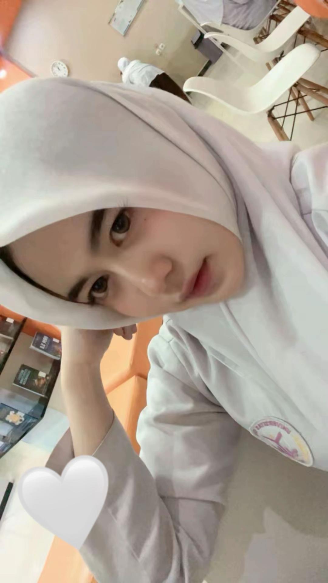 @celiiuu16