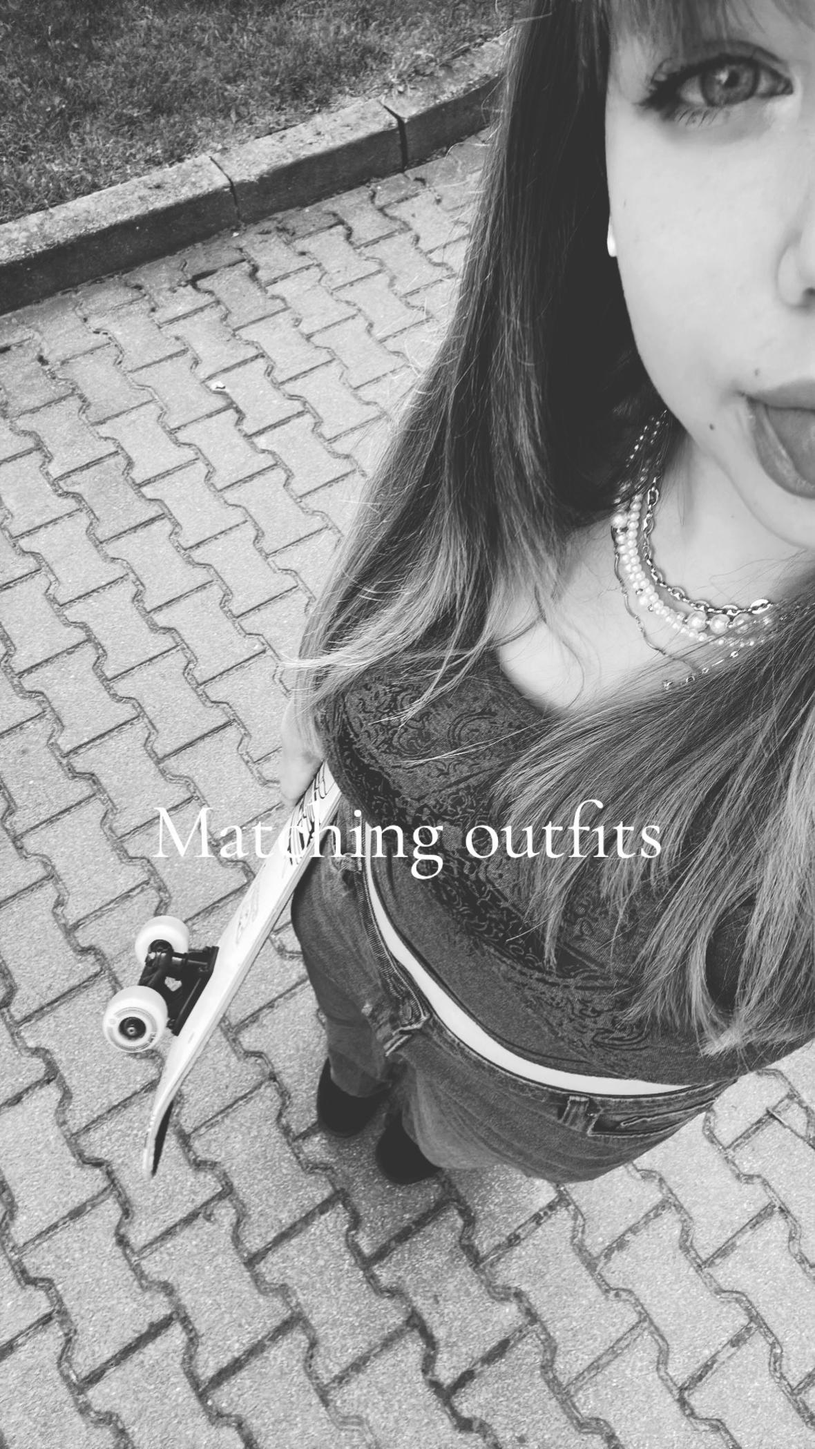 @𝘙𝘰𝘰𝘯𝘪𝘦♪♡