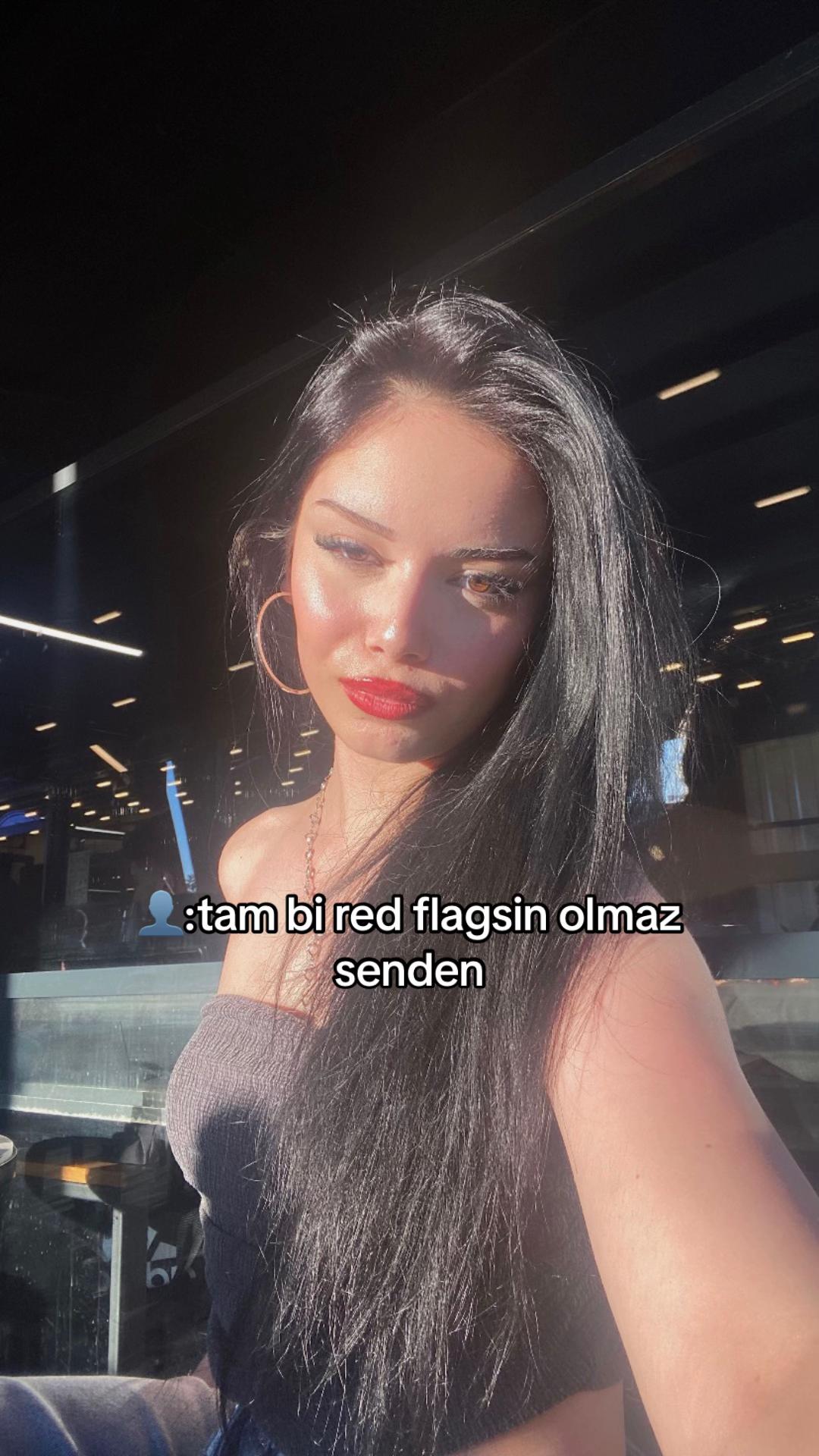 @sude