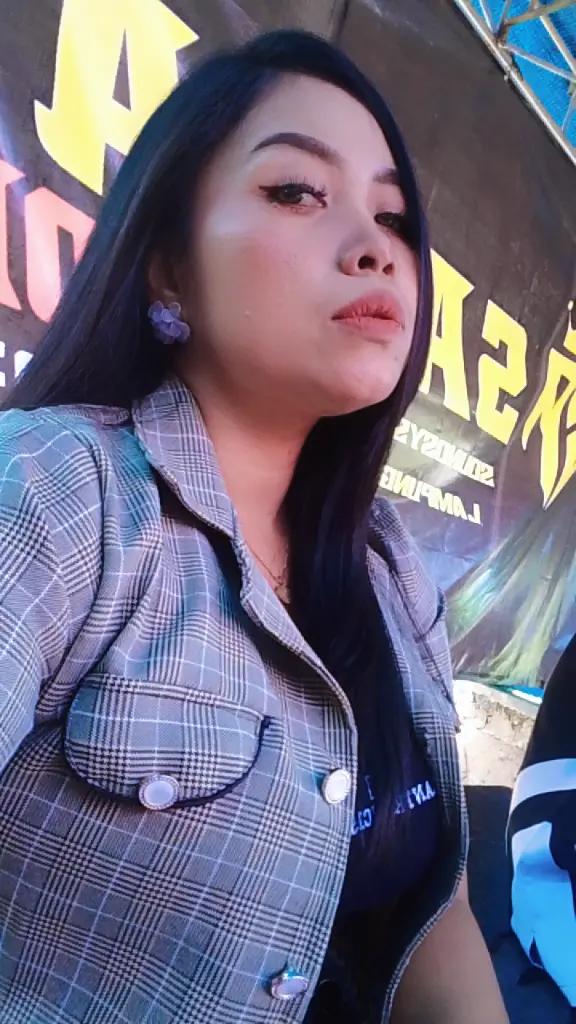 @VJ Yuni sumatera🇮🇩