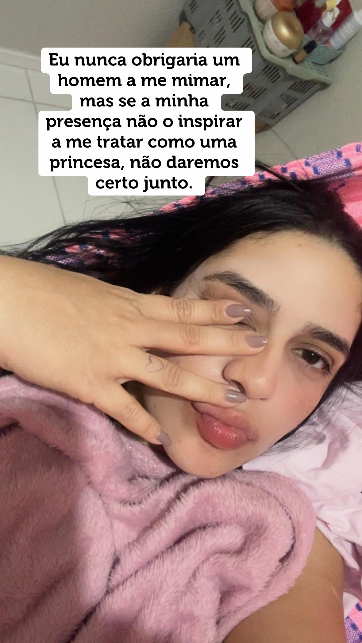 @Nilvia🦋