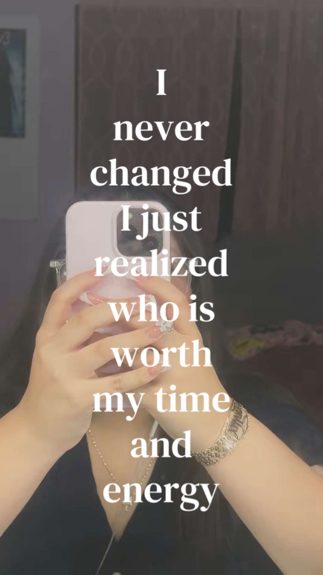 @￴￴